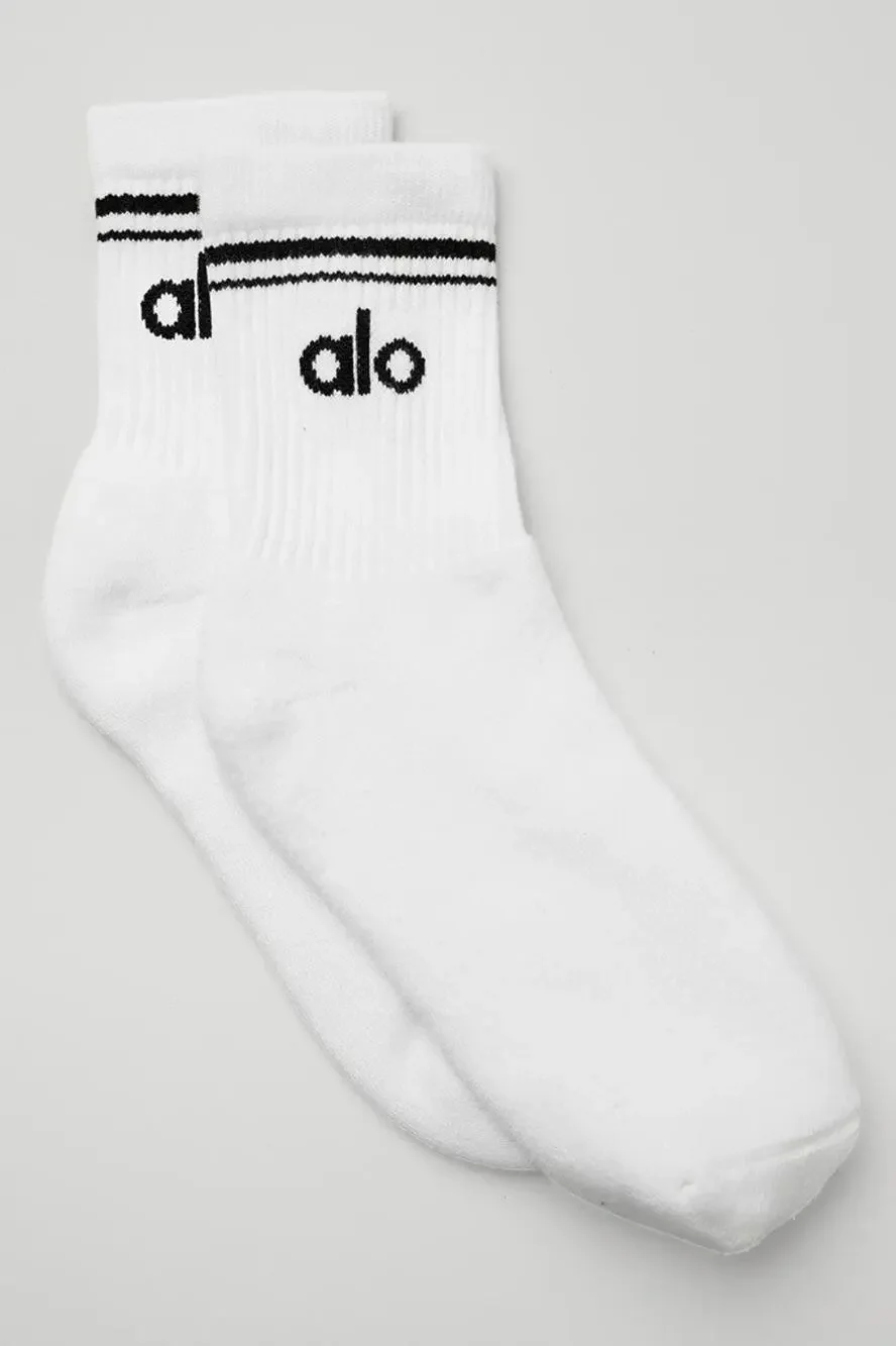 NWT Alo Yoga Unisex Half-Crew Socks – White/Black – Size S / W 5-7.5 / M 3.5-6